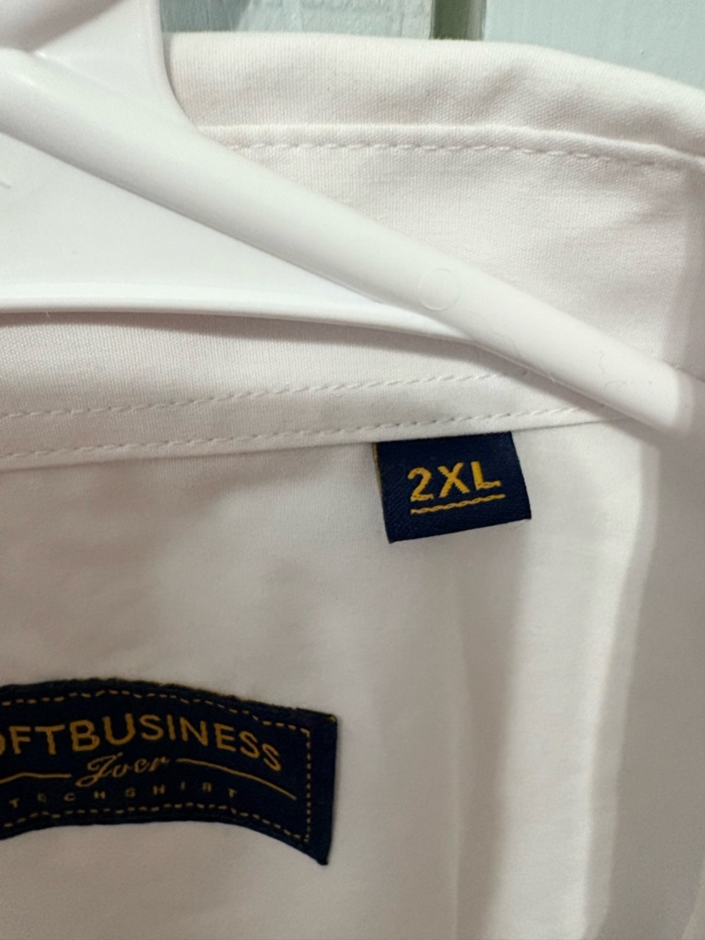J.VER White Short Sleeve Button Down Shirt 2XL Wrinkle Resistant Business Casual - Picture 3 of 6